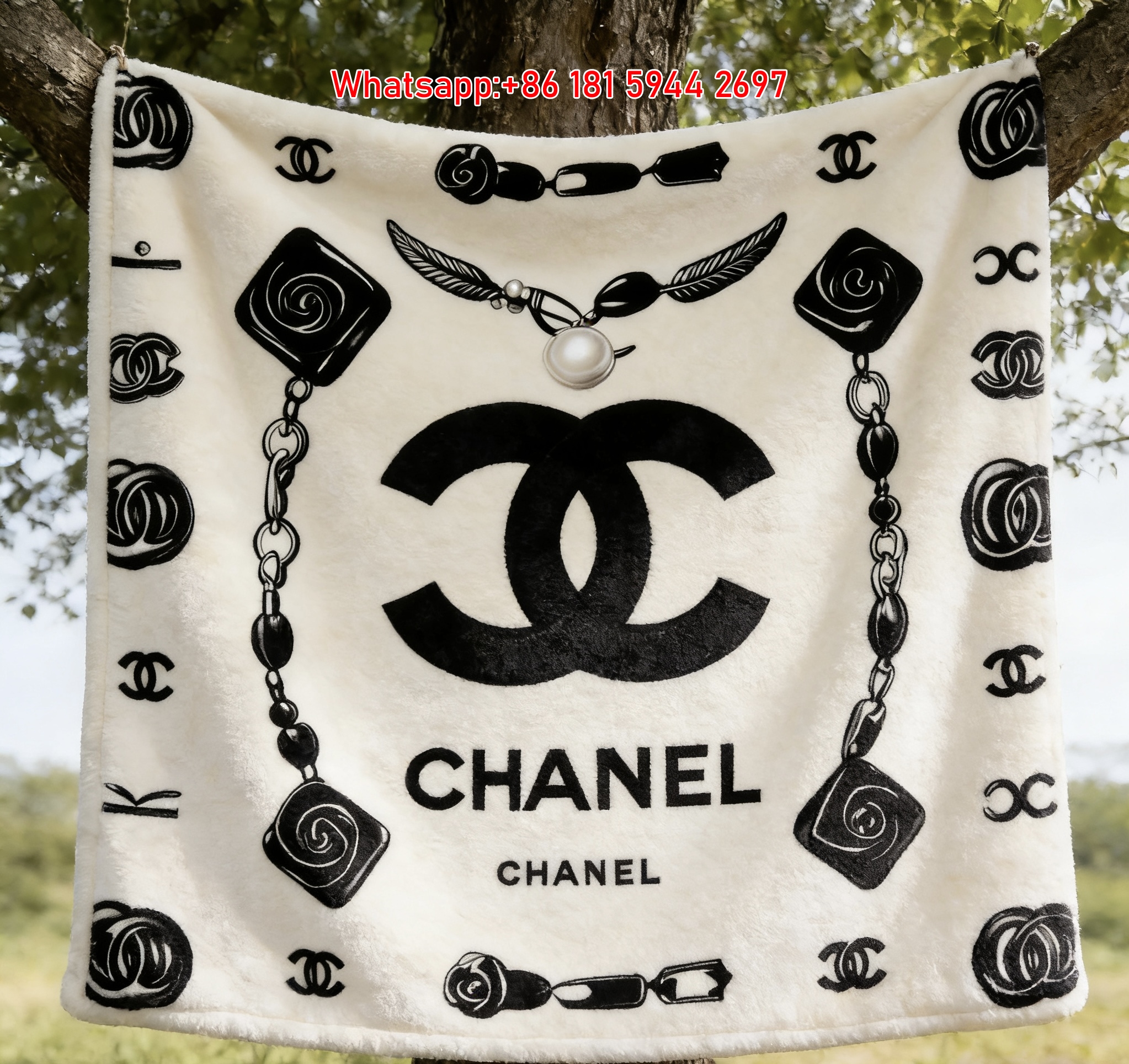 Chanel CC Logo & Jewelry Chain Print Flannel Sofa Throw Blanket IMG_7033